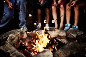 Lagerfeuer und Grillen am Ferienhaus